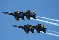 Blue Angels thrill spectators in San Francisco