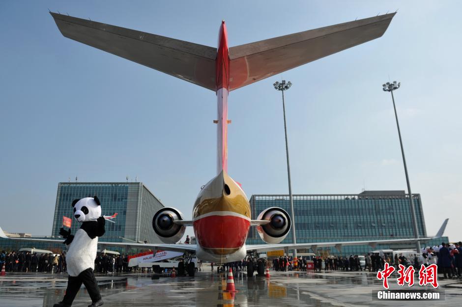 China-made ARJ21 regional jetliner popular with Sichuan locals