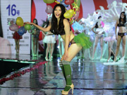 Chinese version of Victoria's Secret Show held in Hunan