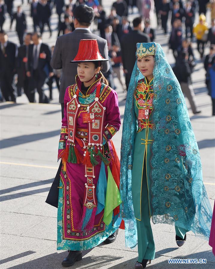 Deputies arrive for 3rd plenary meeting of 4th session of 12th NPC