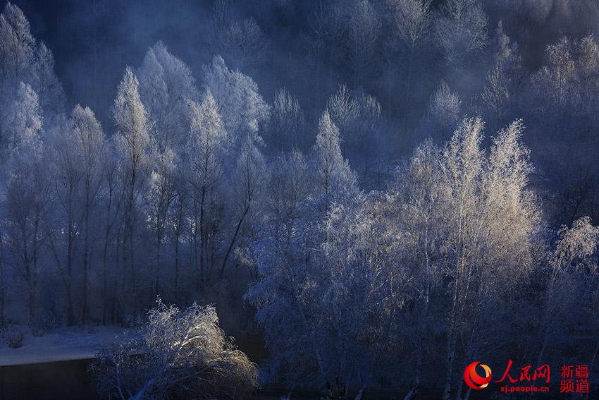 Picturesque winter scenery in Xinjiang