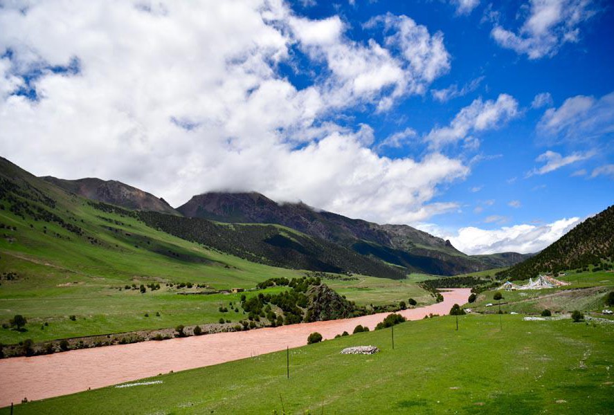 Qinghai's Sanjiangyuan: Bluer water, greener mountains