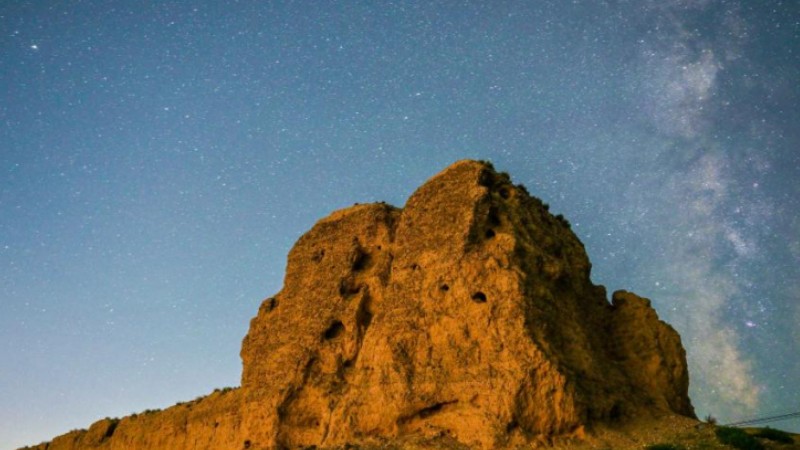 View of Great Wall at starry night in N China