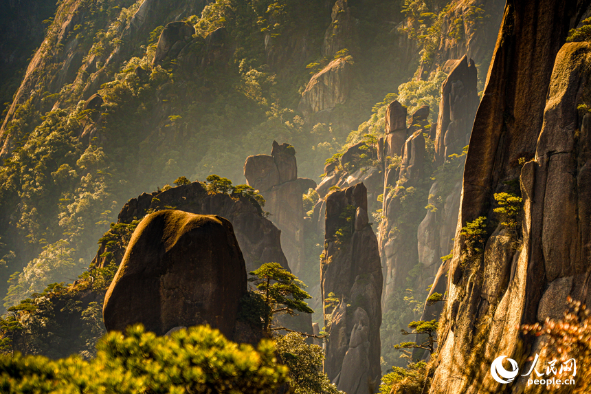 In pics: Mesmerizing sunset scenery at Sanqing Mountain, E China's Jiangxi