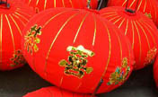 Villagers make Chinese lanterns in China's Zhejiang