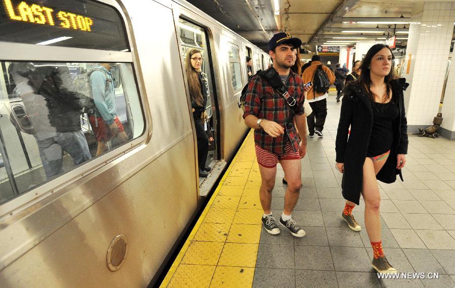 Participants take part in the No Pants Subway Ride in New York, the United States, on Jan. 13, 2013. (Xinhua/Wang Lei)