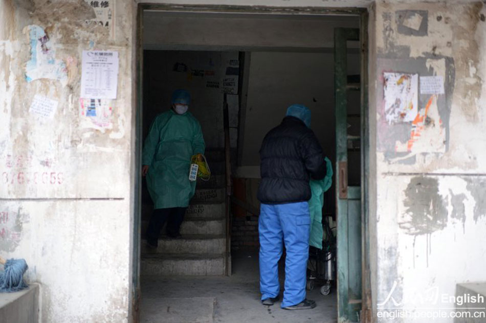 Mummified bodies of a mother and her son were found two years after their death in a flat in Beijing on Monday morning. The police have started investigation into their death. According to the neighbors, the mother was around 40 years old and the son born in 2005 was very lovely. “It’s been almost two years since the last time we saw them,” said a neighbor. It was also said that the boy’s father did not show up in recent years. (Photo/CFP)