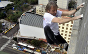 French Spiderman scales Havana Libre hotel