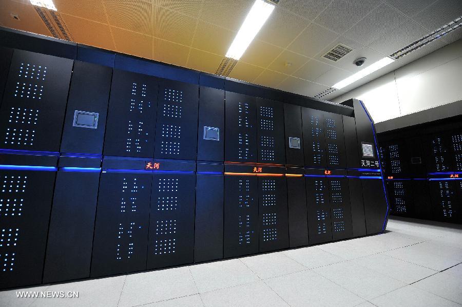 Photo taken on June 16, 2013 shows the supercomputer Tianhe-2 developed by China's National University of Defense Technology. The supercomputer Tianhe-2, capable of operating as fast as 33.86 petaflops per second, was ranked on Monday as the world's fastest computing system, according to TOP500, a project ranking the 500 most powerful computer systems in the world. (Xinhua/Long Hongtao)