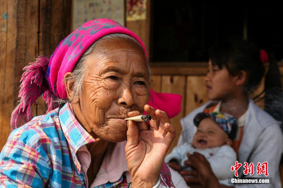 Life in a Lahu village in Yunnan