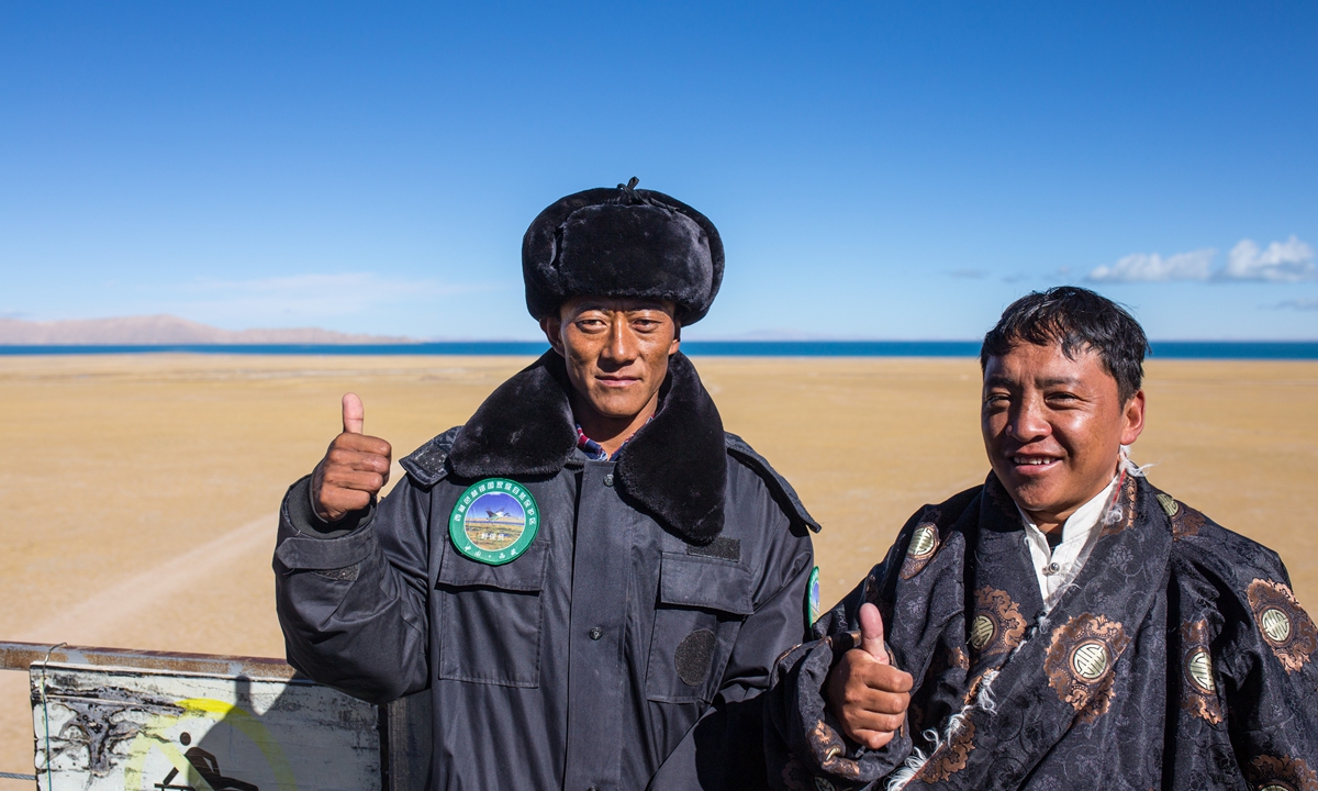 Wildlife conservation patrollers at Siling Lake Photo: Shan Jie/GT